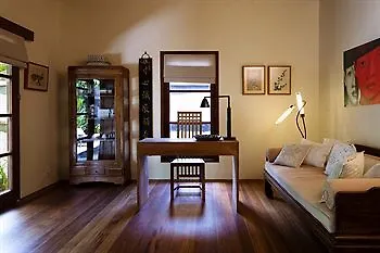 Hotel Mango Tree *