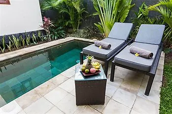 Hotel Mango Tree *